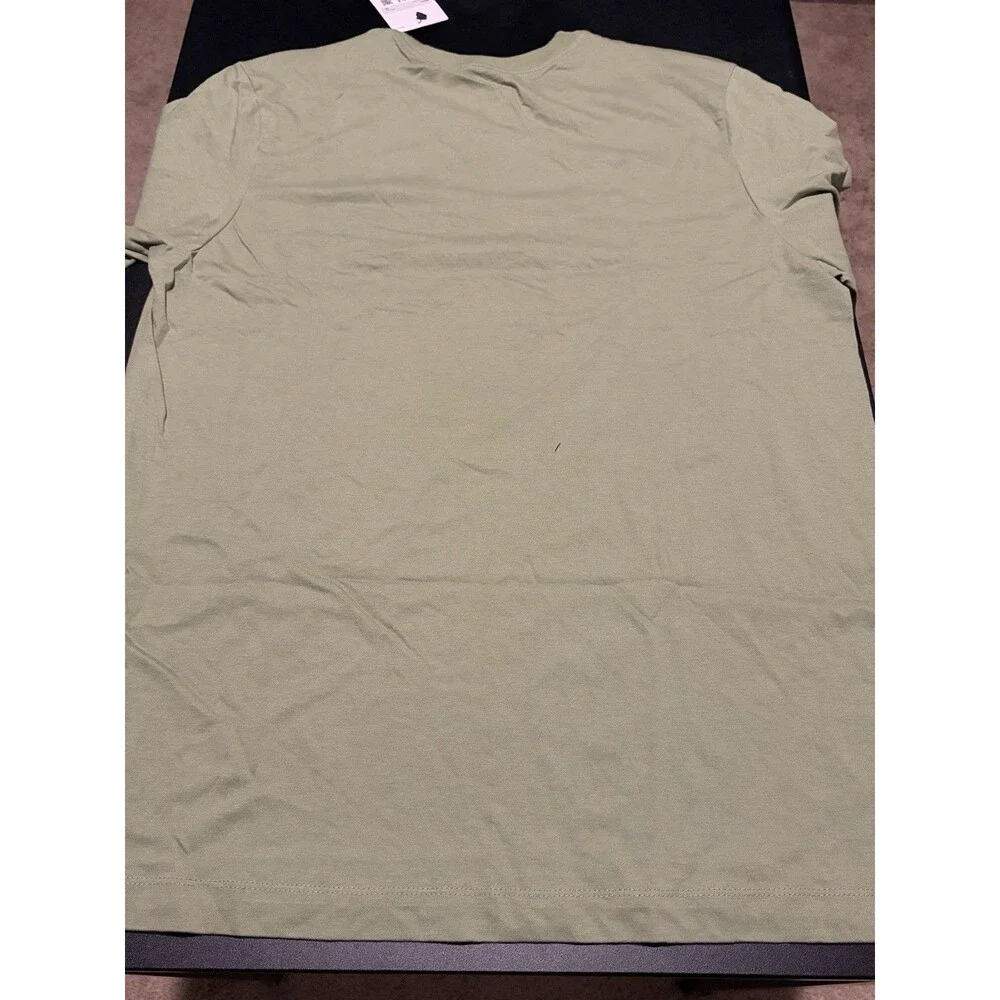 Nike Men’s M Olive Green Sportswear Big Swoosh Logo T-Shirt NWT DC5094-386